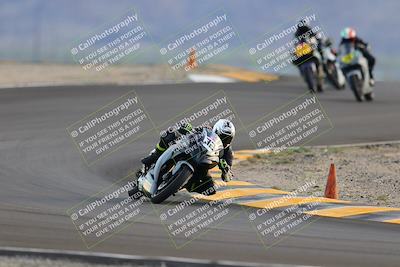 media/Sep-24-2022-CVMA (Sat) [[a45f954247]]/Race 15 500 Supersport-350 Supersport/